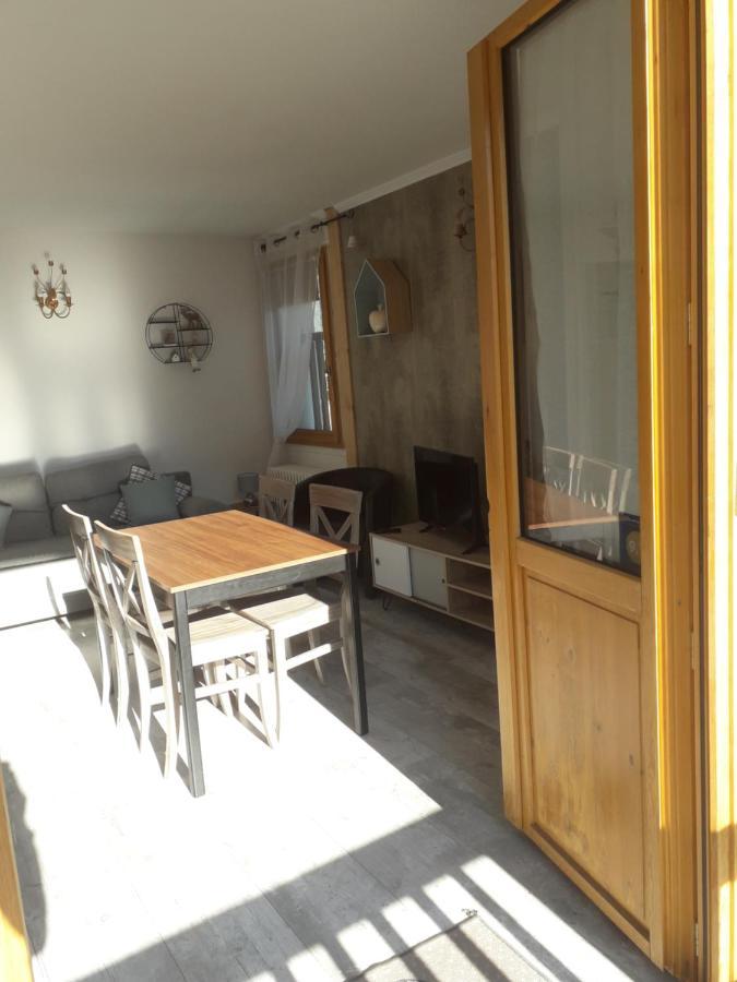 Enclos Savoyard Appartement Meuble 1Chambre 1 Canape Lits 3Personnes Grand-Aigueblanche Zewnętrze zdjęcie